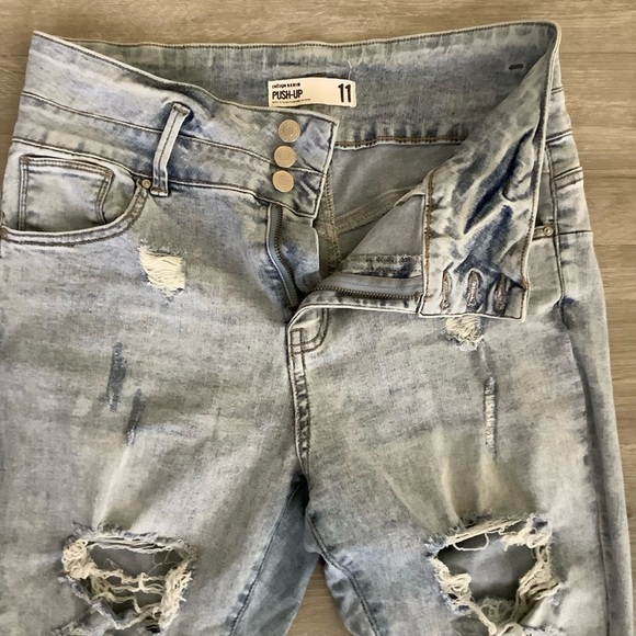 Distressed Light Blue Women's Jeans - Picture 3 of 5